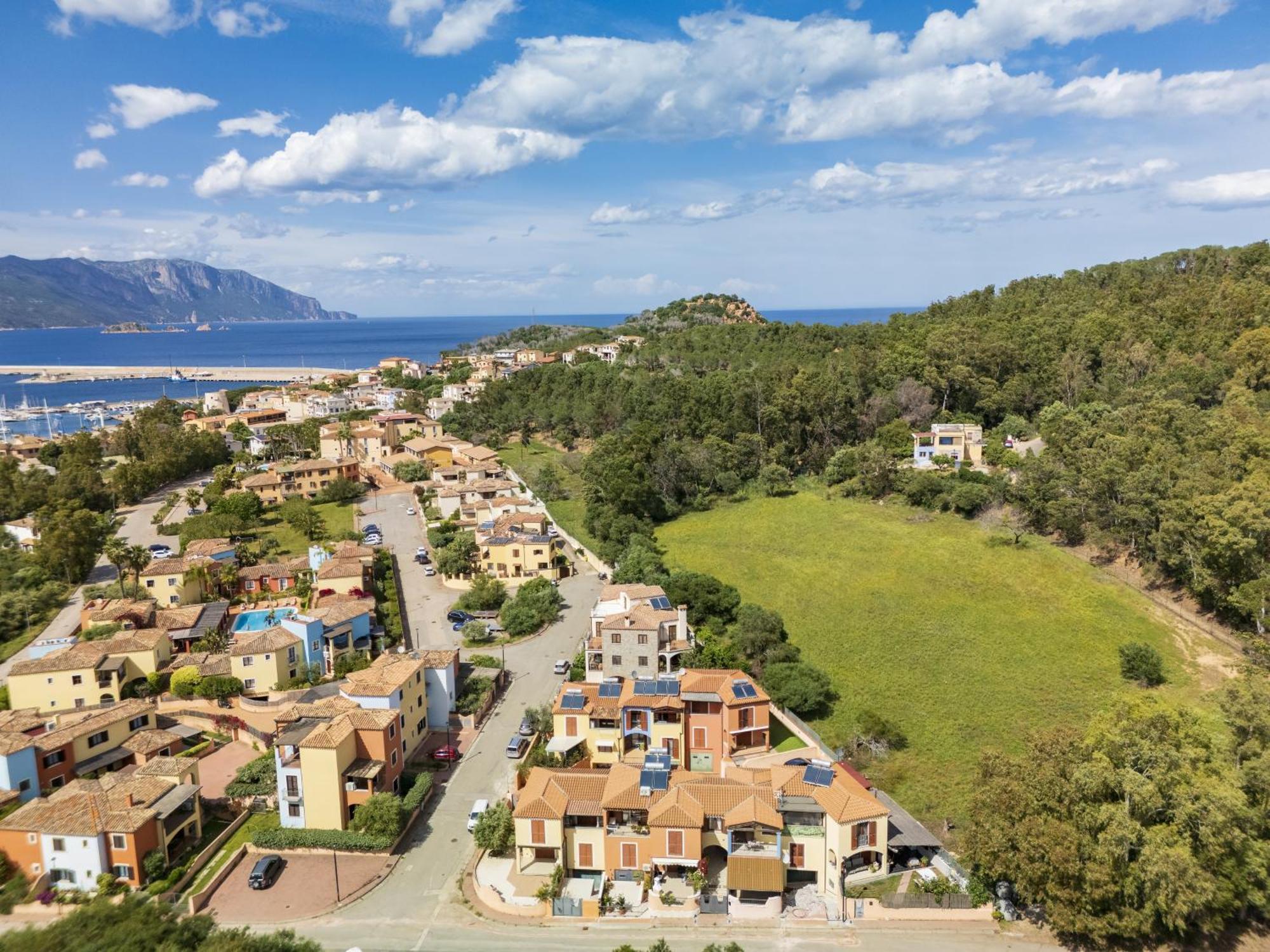 Bilocale 10 al mare con veranda Àrbatax Exterior foto